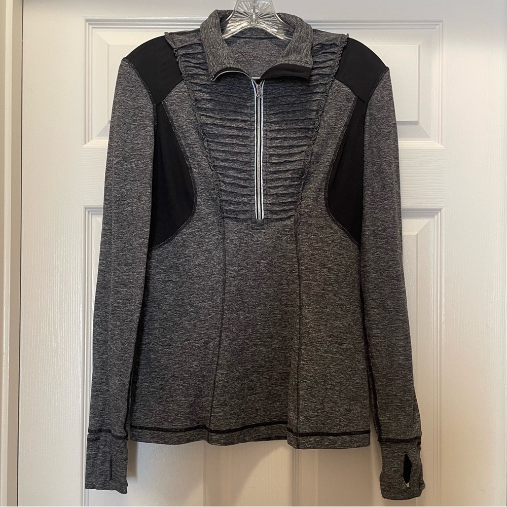 Lululemon Run Your Heart Out Pullover Black Heather 1/4 Zip Light Jacket Size S